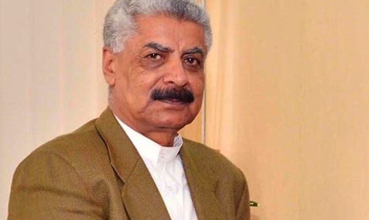 عوام کو اس نا اہل حکومت سے نجات دیلانے کیلئے پیپلز پارٹی و دیگر پارٹیز سرگرم ہے، قادر بلوچ