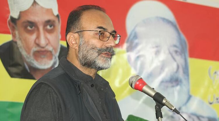 لاپتہ افراد کا وارث ہوں جتنے بھی مقدمات درج کئے جائیں میرا راستہ یہی ہے، لشکری رئیسانی