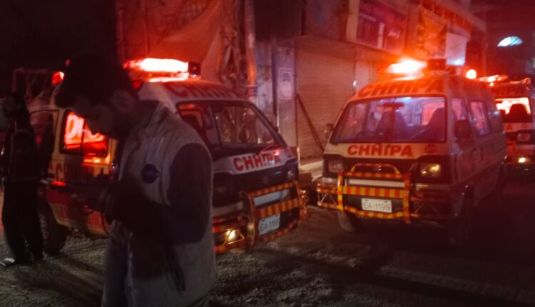 کوئٹہ دھماکہ، کرائم برانچ کے ڈی ایس پی اجمل سمیت تین افراد جاں بحق