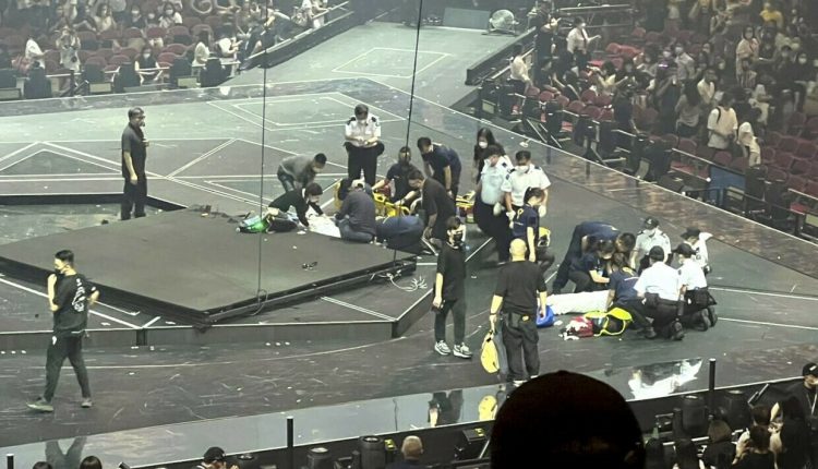 ہانگ کانگ: کانسرٹ کے دوران بڑی اسکرین گرنے سے 2 ڈانسر زخمی