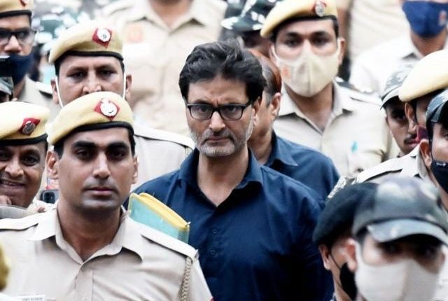 حریت رہنما یاسین ملک نے اہل خانہ اور عوام کی اپیل پر بھوک ہڑتال ختم کردی