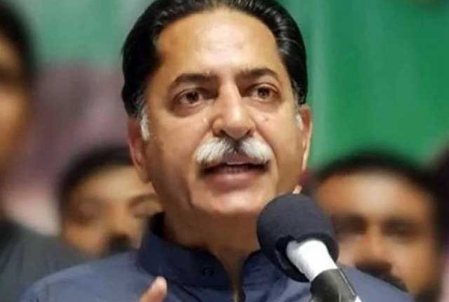 سی پیک کو سبوتاژ کرنے کے لیے پی ٹی آئی کو غیرملکی فنڈنگ کی گئی، جاوید لطیف