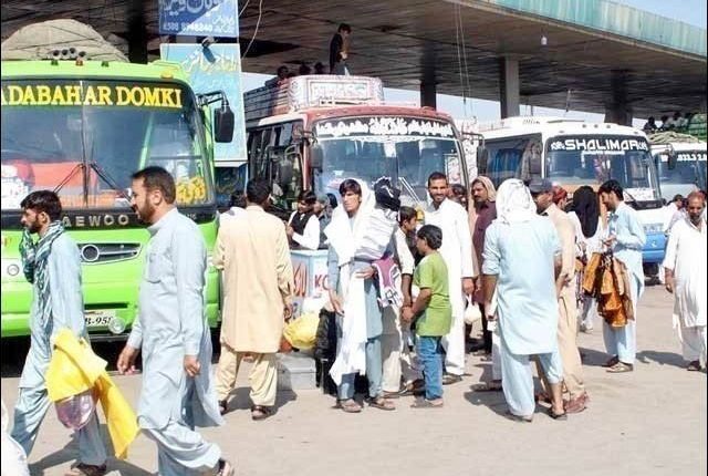 ملک بھر میں ٹرانسپورٹرز کی جزوی ہڑتال