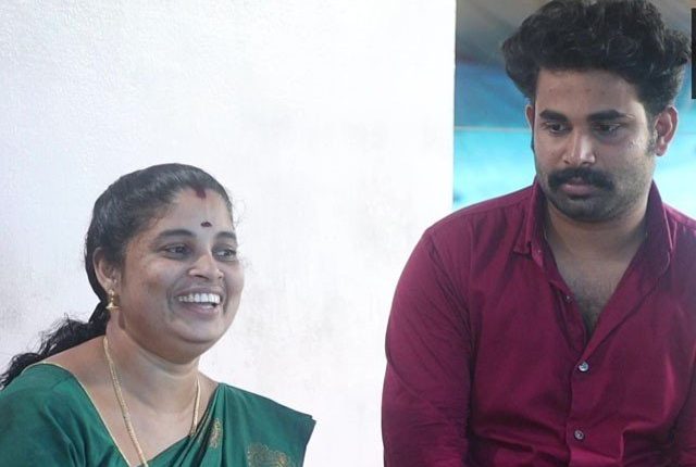 بھارت میں ماں اور بیٹا ایک ساتھ پبلک سروس کمیشن کے امتحان میں کامیاب