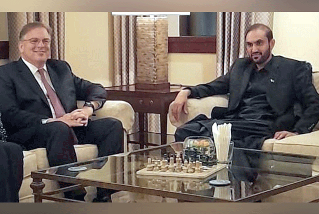 وزیراعلی بلوچستان کی قونصلیٹ میں امریکی سفیر ڈونلڈ بلوم سے ملاقات