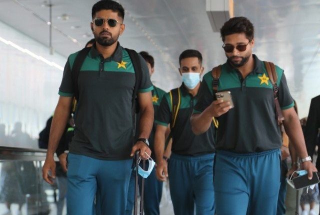 قومی ون ڈے اسکواڈ کے نیدرلینڈز میں ڈیرے