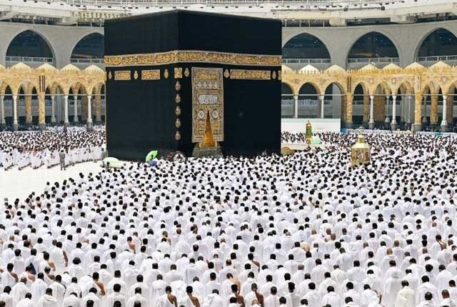سعودی عرب نے ہر قسم کے ویزے پر عمرے کی اجازت دیدی
