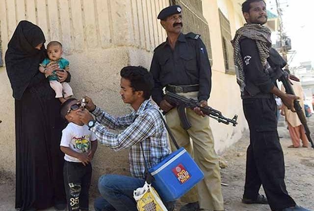 ٹانک میں پولیو ٹیم پر فائرنگ، 2 پولیس اہل کار جاں بحق