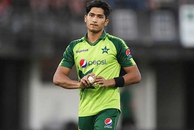 محمد حسنین ایشیا کپ کیلیے قومی اسکواڈ کا حصہ بن گئے