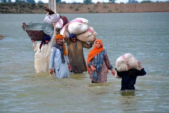 ملک بھر میں سیلاب سے ہلاکتوں کی تعداد 980 سے تجاوز کرگئی