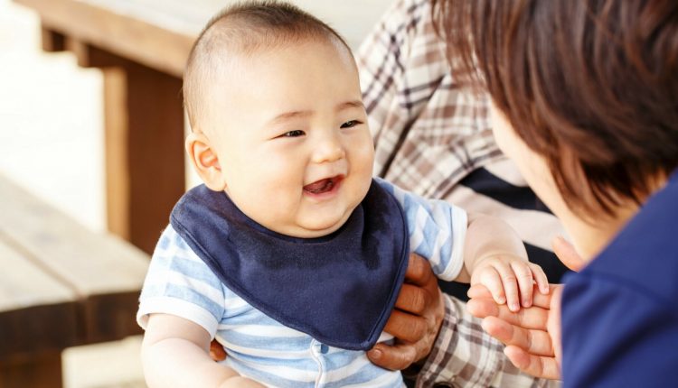 جاپان کے نرسنگ ہوم میں کمسن بچوں کو ملازمتیں ملنے لگیں