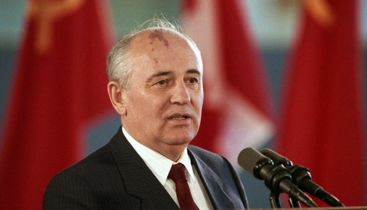 میخائل گورباچوف 91 برس کی عمر میں انتقال کرگئے