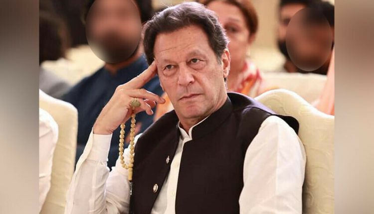 عمران خان کی ممکنہ گرفتاری ، پی ٹی آئی کا اسلام آباد میں دھرنے کا اعلان