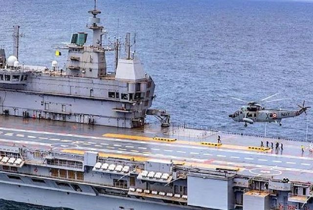 مودی کا جنگی جنون؛ پہلا بھارتی ساختہ طیارہ بردار بحری جہاز تیار