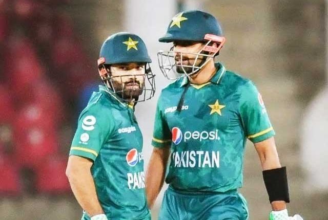 ورلڈ کپ 2021ء کے بعد پاکستانی اوپنرز نے تین چوتھائی سے زائد گیندیں کھیلیں