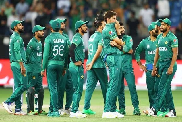 پاکستان کو صرف ٹاپ تھری پر انحصار ترک کرنے کا مشورہ