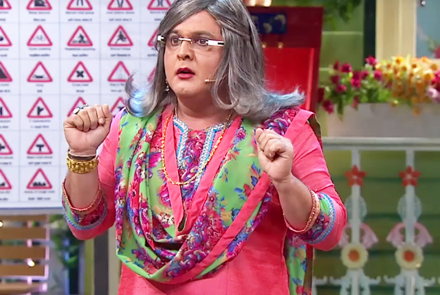 کامیڈی شو میں دادی کا کردار کرنے پر میرے بچوں کو ہراساں کیا گیا، علی اصغر