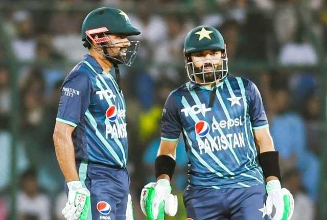 بابر، رضوان کی جوڑی نے بھارت کو پیچھے چھوڑ دیا