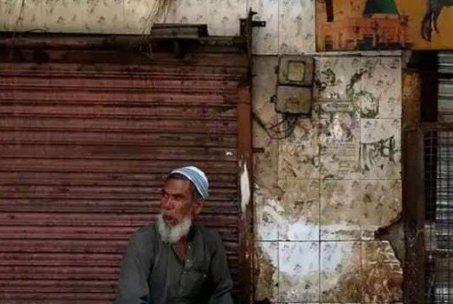 ہندوؤں کا مذہبی تہوار، گوشت کی دکانیں 9 روز کے لیے زبردستی بند کروا دی گئیں