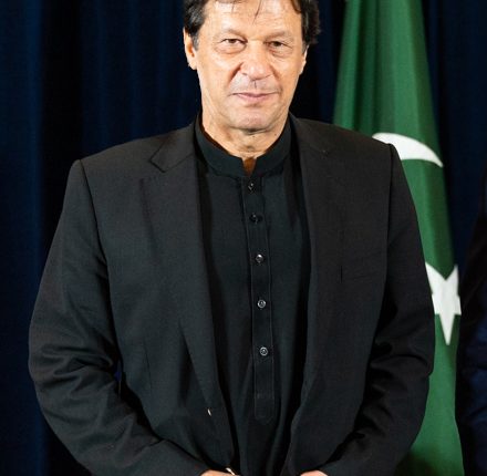 آڈیو لیکس کی طرح سائیفر کو قوم کے سامنے لے آؤ،عمران خان کا مطالبہ