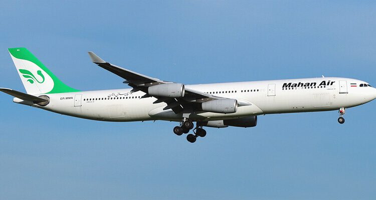 ایرانی طیارے میں بم کی اطلاع؛ بھارت نے درجنوں مسافروں کی جان داؤ پر لگادی