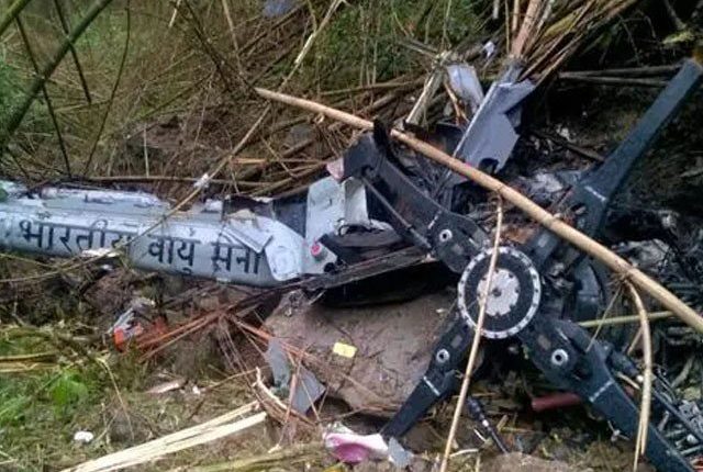 چینی سرحد کے نزدیک بھارتی فوج کا ہیلی کاپٹر گر کر تباہ؛ پائلٹ ہلاک