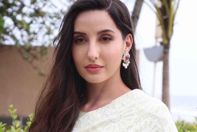 نورا فتیحی کو امریکی اداکار براڈ پٹ کے متعلق بیان پر تنقید کا سامنا