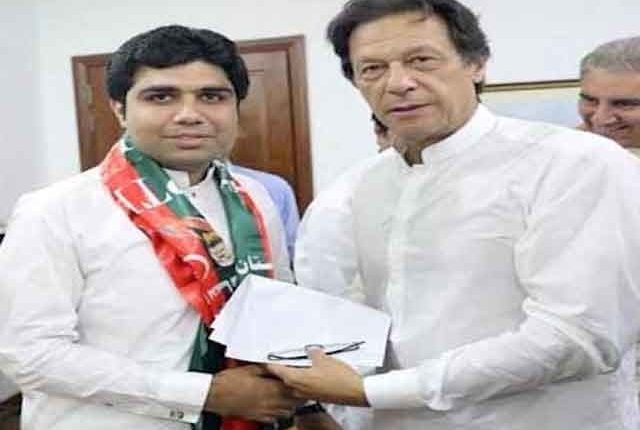 لانگ مارچ پر پی ٹی آئی کو بڑا جھٹکا، رکن اسمبلی پارٹی چھوڑ گئے، کئی دیگر تیار