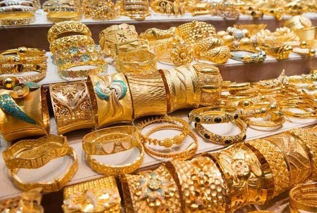 سونے کی قیمت میں مزید کمی