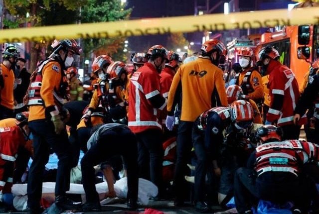 جنوبی کوریا؛ ہالووین میں بھگدڑ سے 156 افراد کی ہلاکت پر یوم سوگ