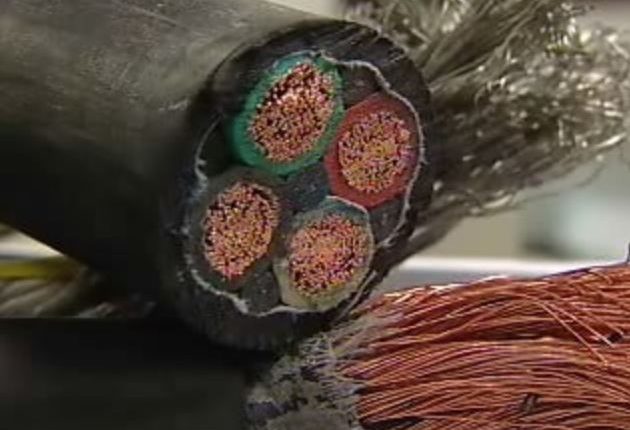 قلات میں چورمتحرک ،روشہر واٹرسپلائی کے کیبل تارکو کاٹ کرلے گئے