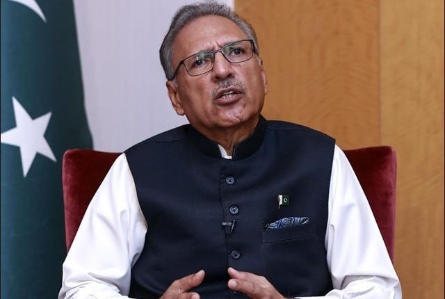 آرمی چیف کی تعیناتی کے معاملے پر آئین مشاورت کی اجازت نہیں دیتا، صدر