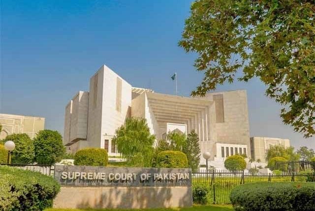 سپریم کورٹ کا مہرین بلوچ کی لاپتہ بچیوں کی بازیابی کا حکم