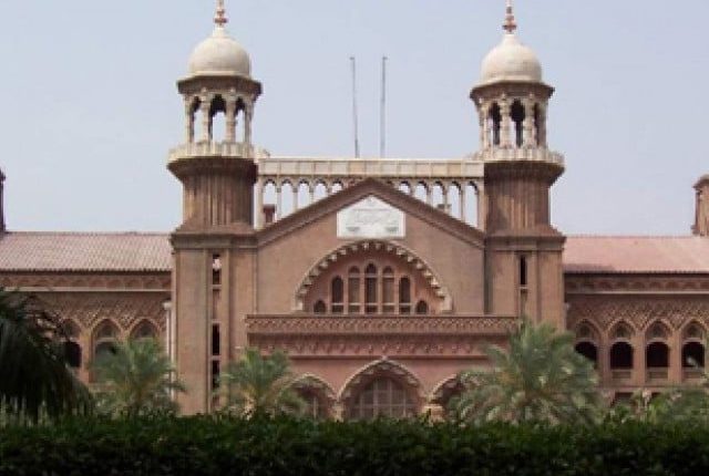 لیگی ارکان کے پنجاب اسمبلی میں داخلے پر پابندی کا کیس جلد سننے کی درخواست