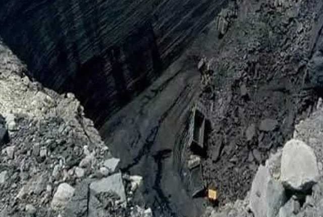 ہرنائی میں کوئلے کی کان میں دھماکے سے 6 کان کن جاں بحق