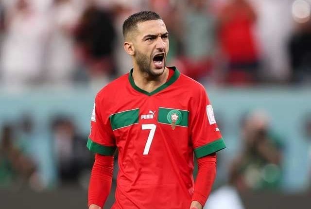 مراکش کے اسٹار فٹبالر حکیم زیچ نے ساری تنخواہ غریبوں میں بانٹ دی