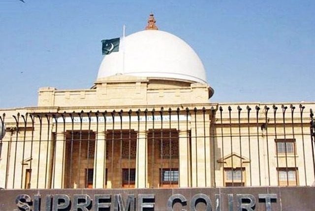 قبرستان پر قبضہ؛ سپریم کورٹ کا 2 ارکان سندھ اسمبلی کیخلاف کارروائی کا حکم