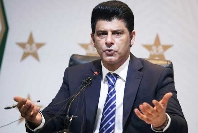 چیف سلیکٹر محمد وسیم کو برطرف کردیا گیا