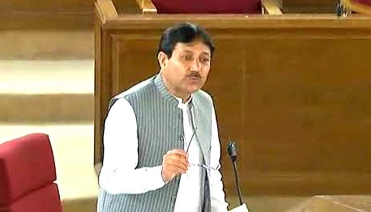 کروڑوں عوام کو انگریز سے آزادی دلانے والی پشتون قوم ۤآج بھی تمام حقوق سے محروم ہے،نصراللہ زیرے