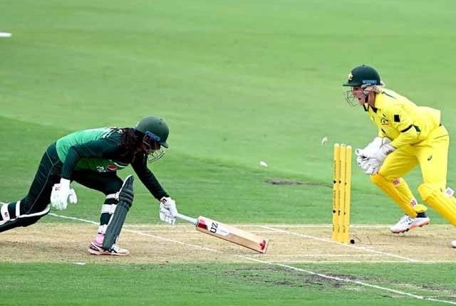 پاکستان ویمن کرکٹ ٹیم کو آسٹریلیا کے ہاتھوں پہلے ون ڈے میں شکست