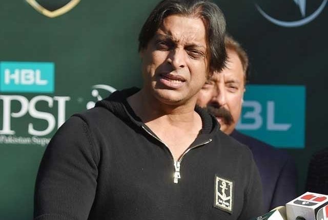 پی سی بی کا شعیب اختر کی خدمات حاصل کرنے پر غور