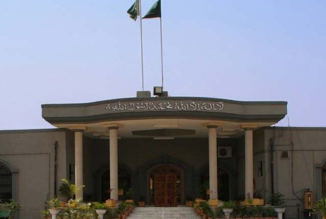 پنجاب اسمبلی کی تحلیل اور کے پی اسمبلی کی ممکنہ تحلیل عدالت میں چیلنج