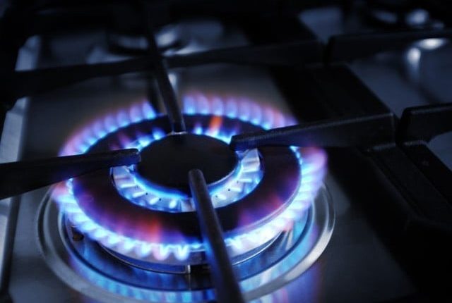 حکومت نے گیس کی قیمتوں میں اضافے کا عندیہ دے دیا