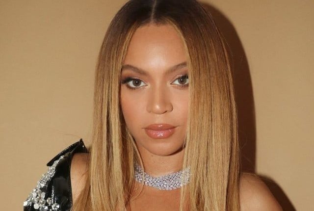 امریکی گلوکارہ بیونسے نے1 گھنٹے کے کنسرٹ سے 25 ملین ڈالرز کما لیے