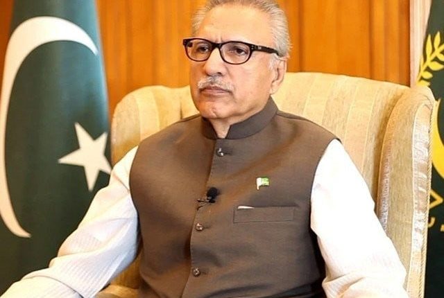 صدرمملکت کا ایف بی آر کو برطانوی دور کی لائبریری کو ٹیکس کٹوتی واپس کرنے کا حکم