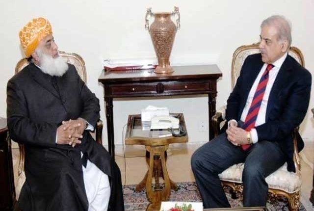 پی ڈی ایم کو ضمنی انتخابات میں حصہ نہیں لینا چاہیے، فضل الرحمان کا وزیراعظم کو مشورہ