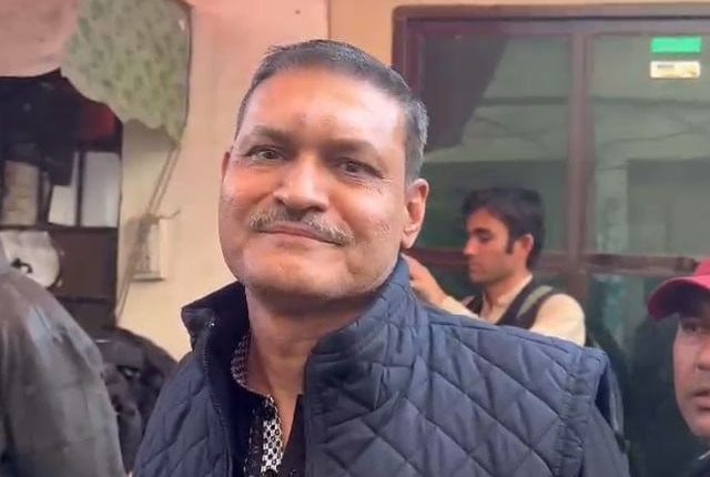 شیخ رشید کی حوالگی کیلیے کراچی کا ایس ایچ او صحافی بن کر اسلام آباد ہائیکورٹ پہنچ گیا