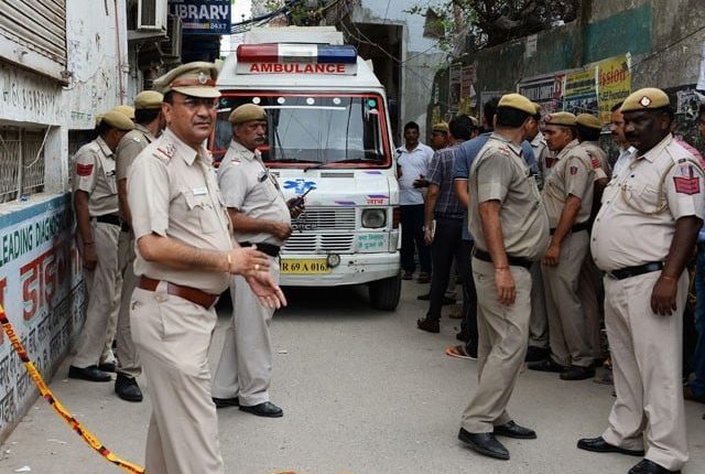 19 زبانوں میں گانے والی ایوارڈ یافتہ بھارتی گلوکارہ مردہ حالت میں پائی گئیں