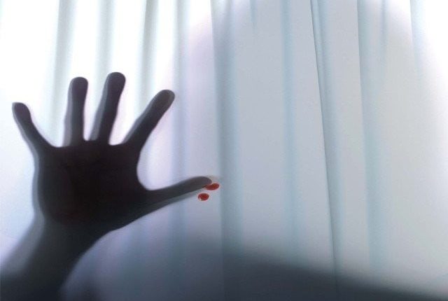 کراچی: 5 اوباش نوجوانوں کی نوعمر لڑکی سے اجتماعی زیادتی