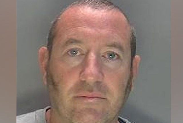 برطانیہ؛ پولیس افسر کو 85 جنسی جرائم پر 36 سال قید